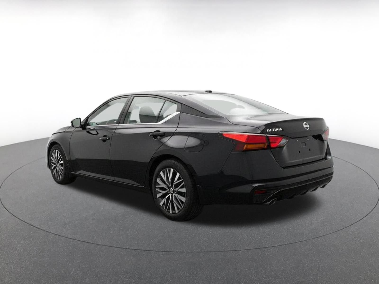 Thumbnail: 2026 Nissan Altima - 7