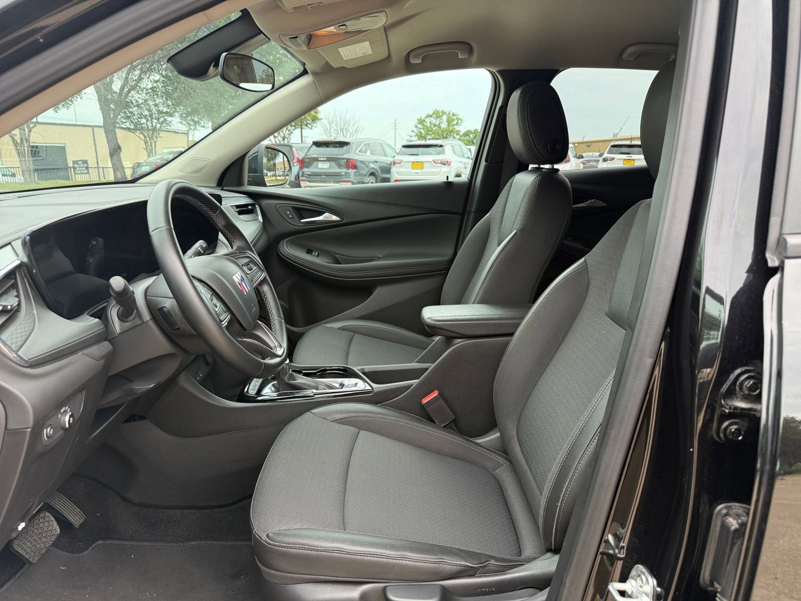 Thumbnail: 2025 Buick Encore GX - 27