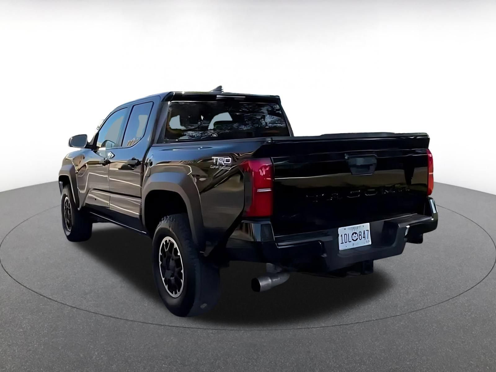 Thumbnail: 2024 Toyota Tacoma - 10