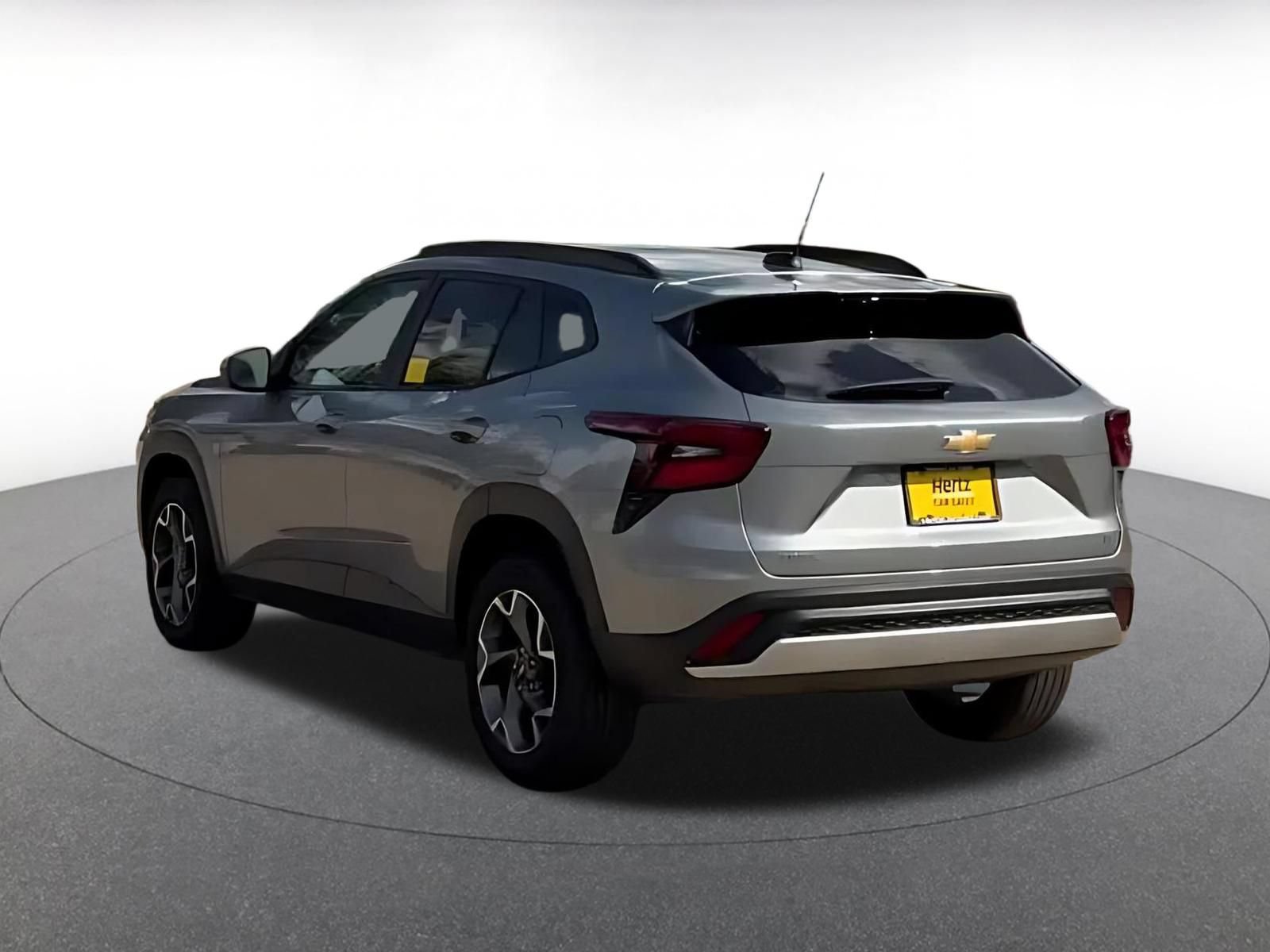 Thumbnail: 2025 Chevrolet Trax - 11