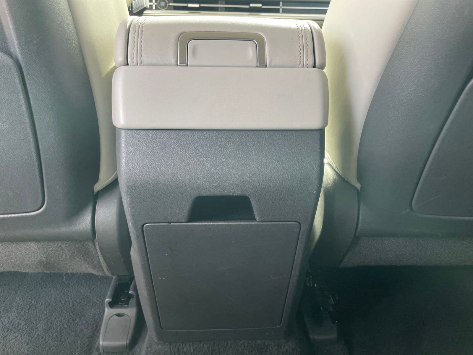 Thumbnail: 2025 Hyundai Santa Fe - 27