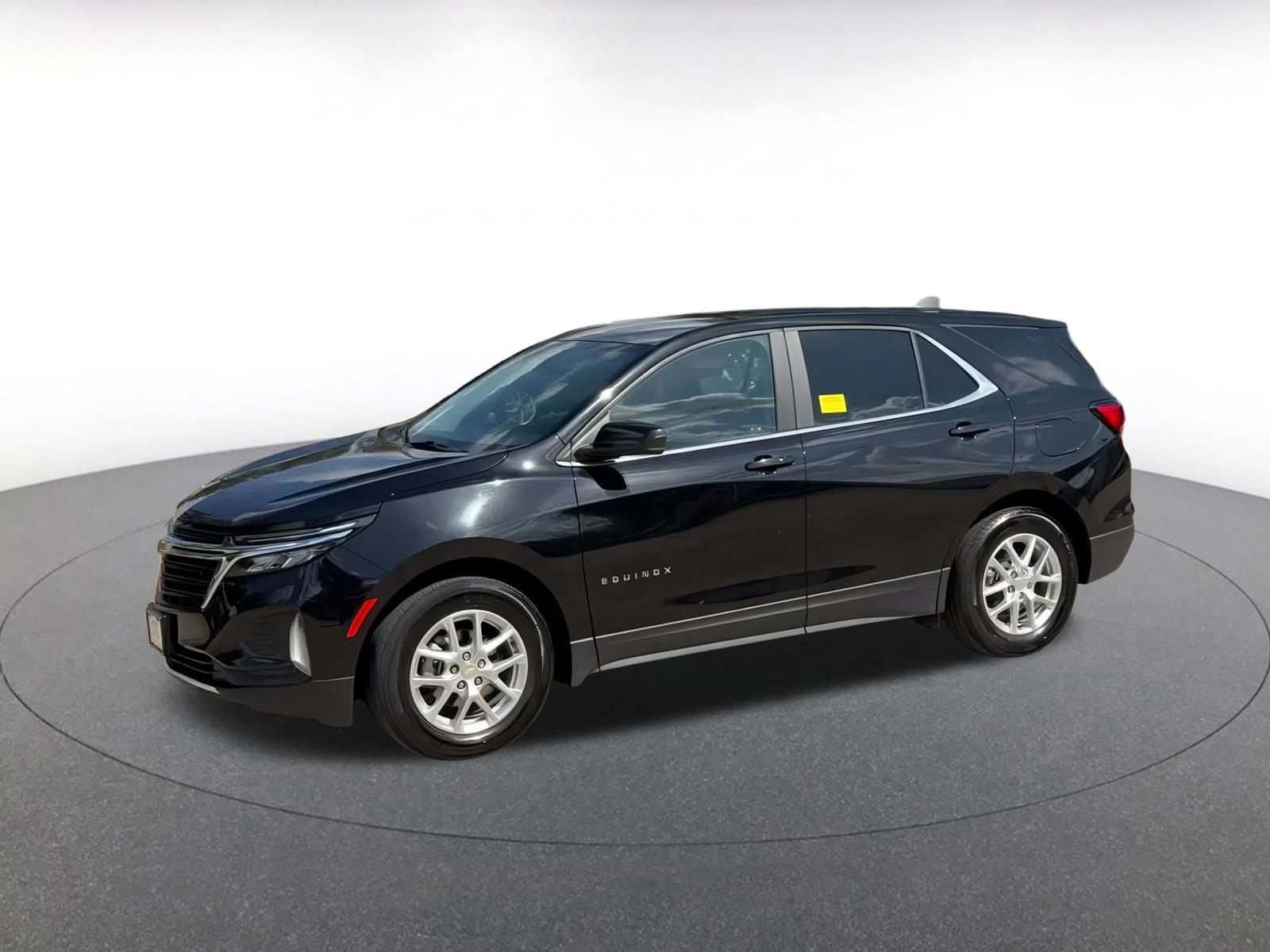 Thumbnail: 2024 Chevrolet Equinox - 8