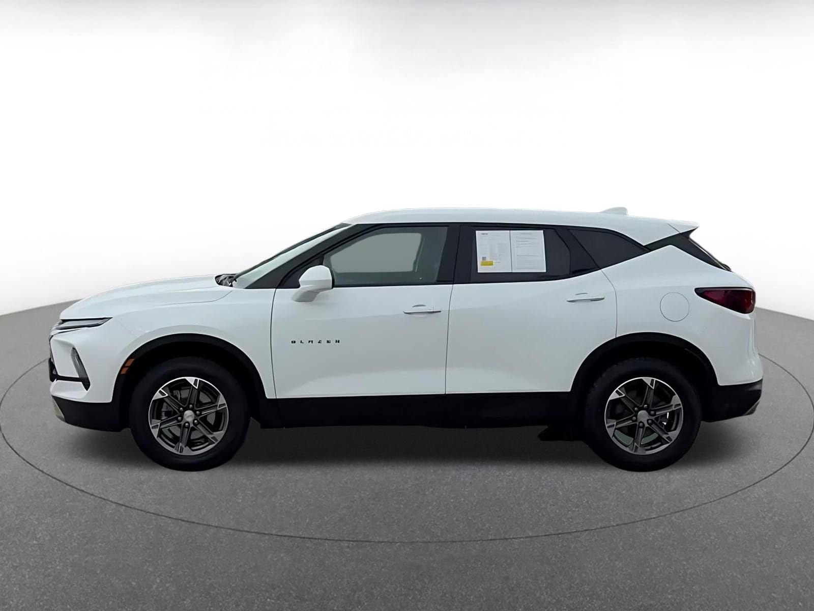 Thumbnail: 2025 Chevrolet Blazer - 9