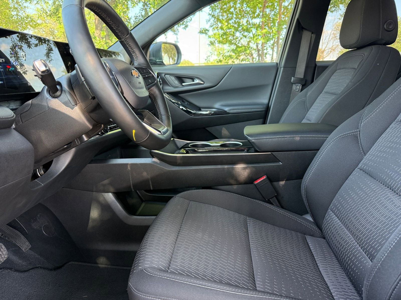 Thumbnail: 2025 Chevrolet Equinox - 28