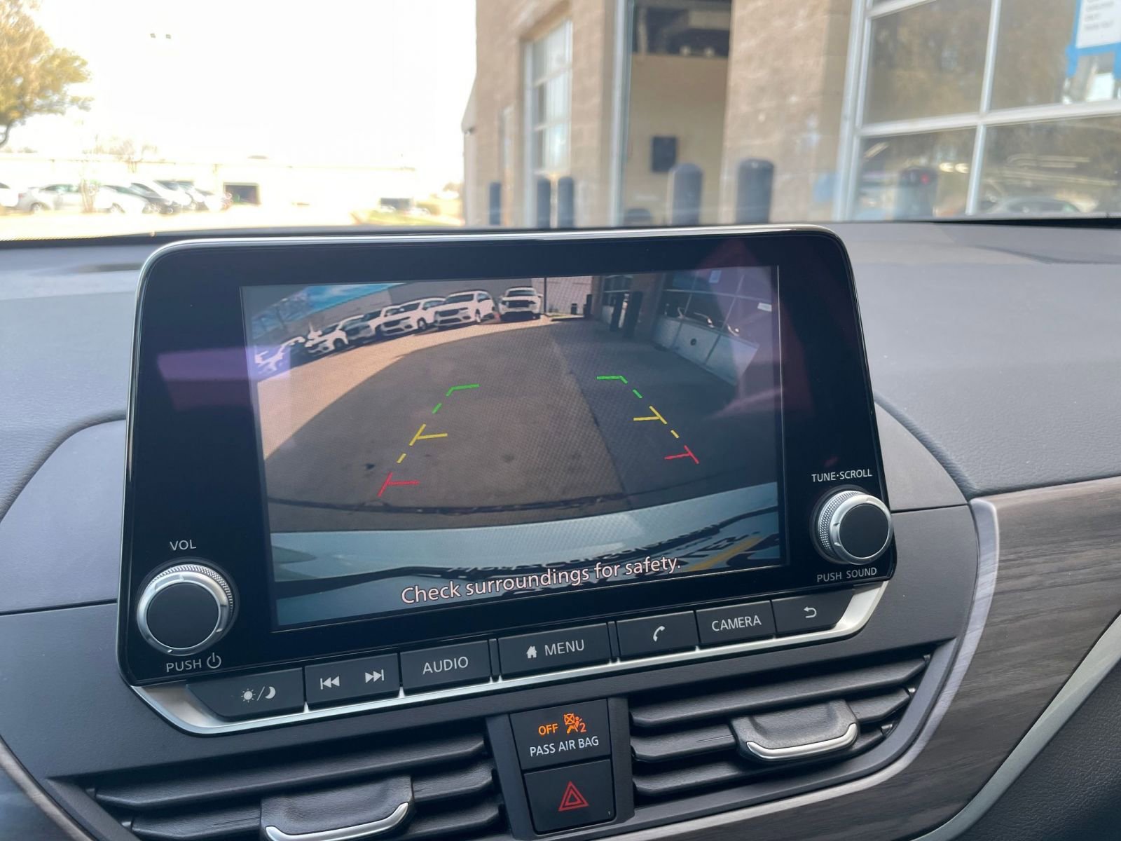 Thumbnail: 2025 Nissan Altima - 27