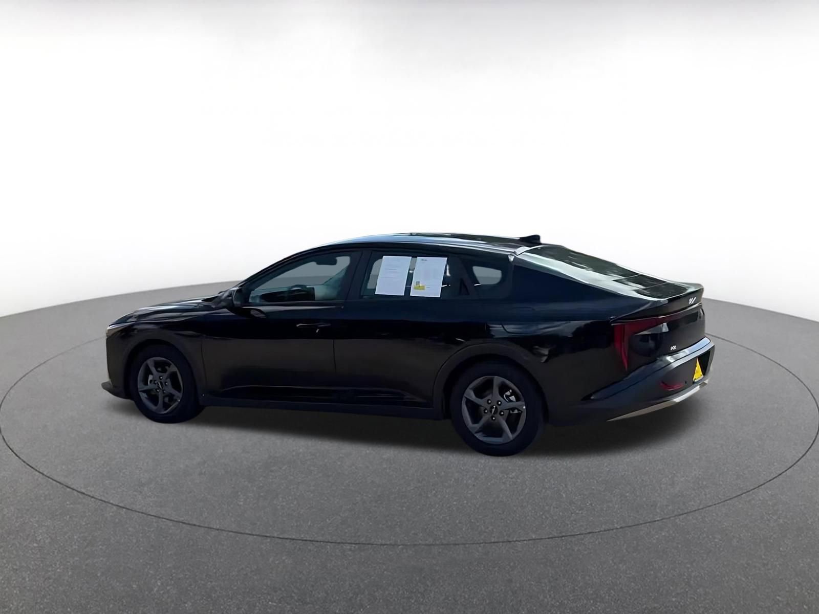 Thumbnail: 2025 Kia K4 - 11