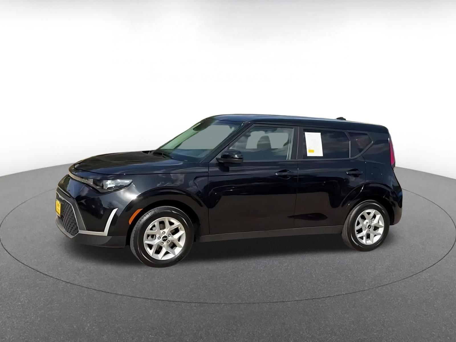 Thumbnail: 2025 Kia Soul - 8