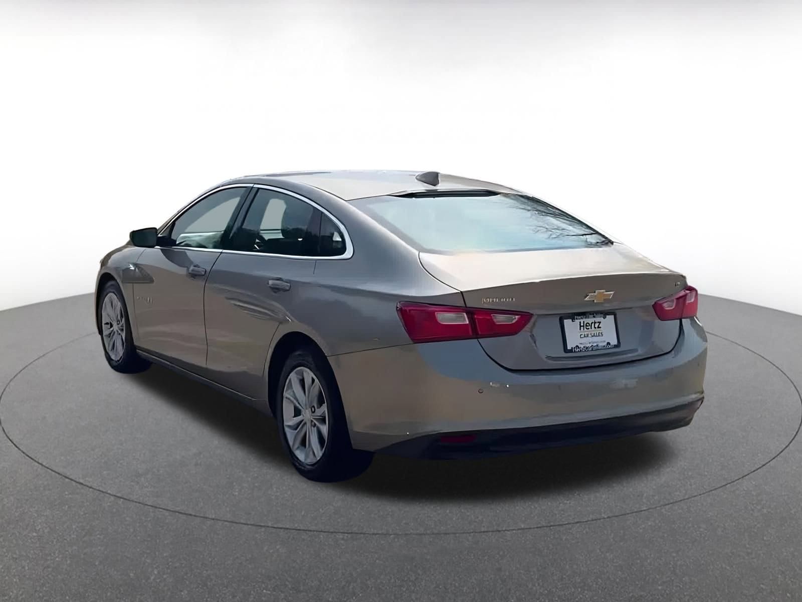 Thumbnail: 2024 Chevrolet Malibu - 11