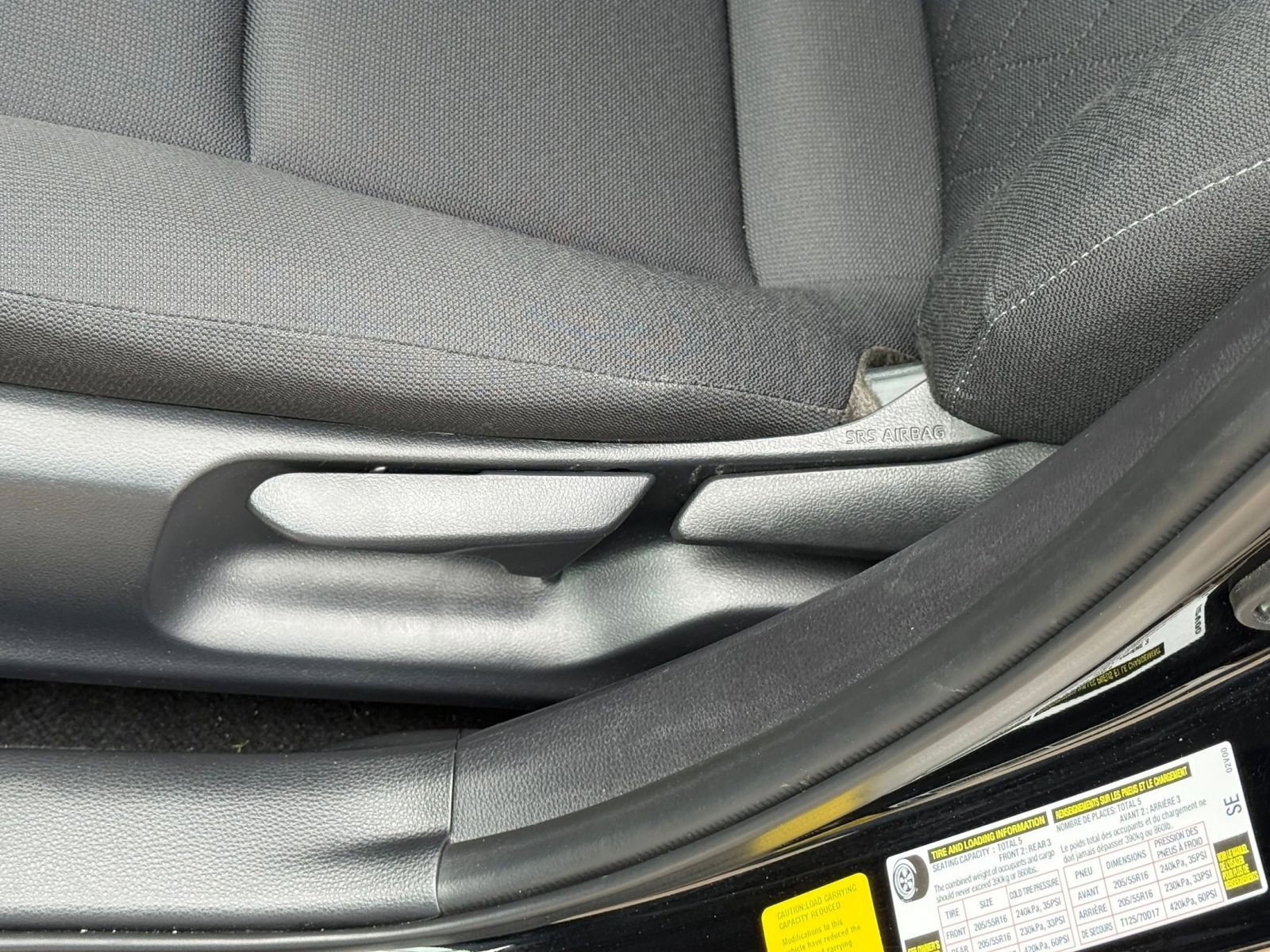 Thumbnail: 2025 Toyota Corolla - 22