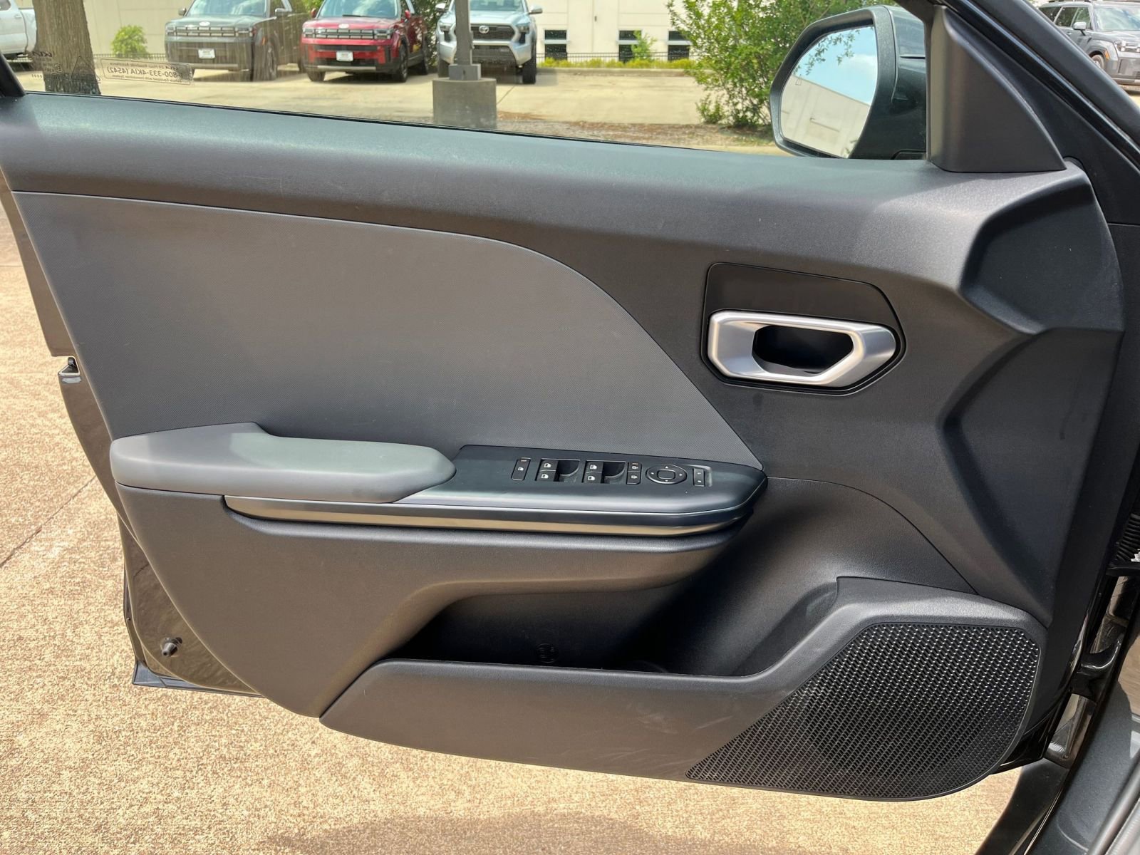 Thumbnail: 2025 Kia K4 - 18