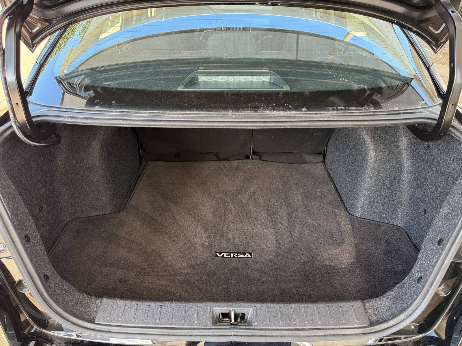 Thumbnail: 2025 Nissan Versa - 31