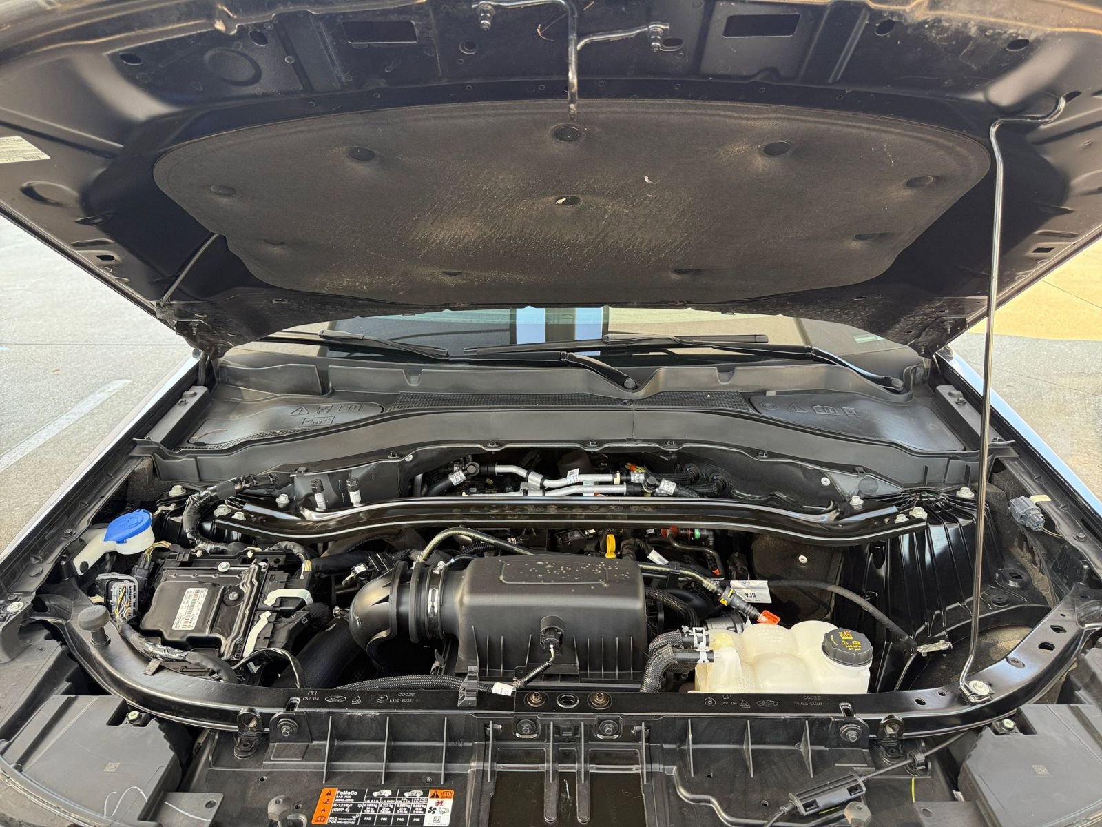 Thumbnail: 2024 Ford Explorer - 32