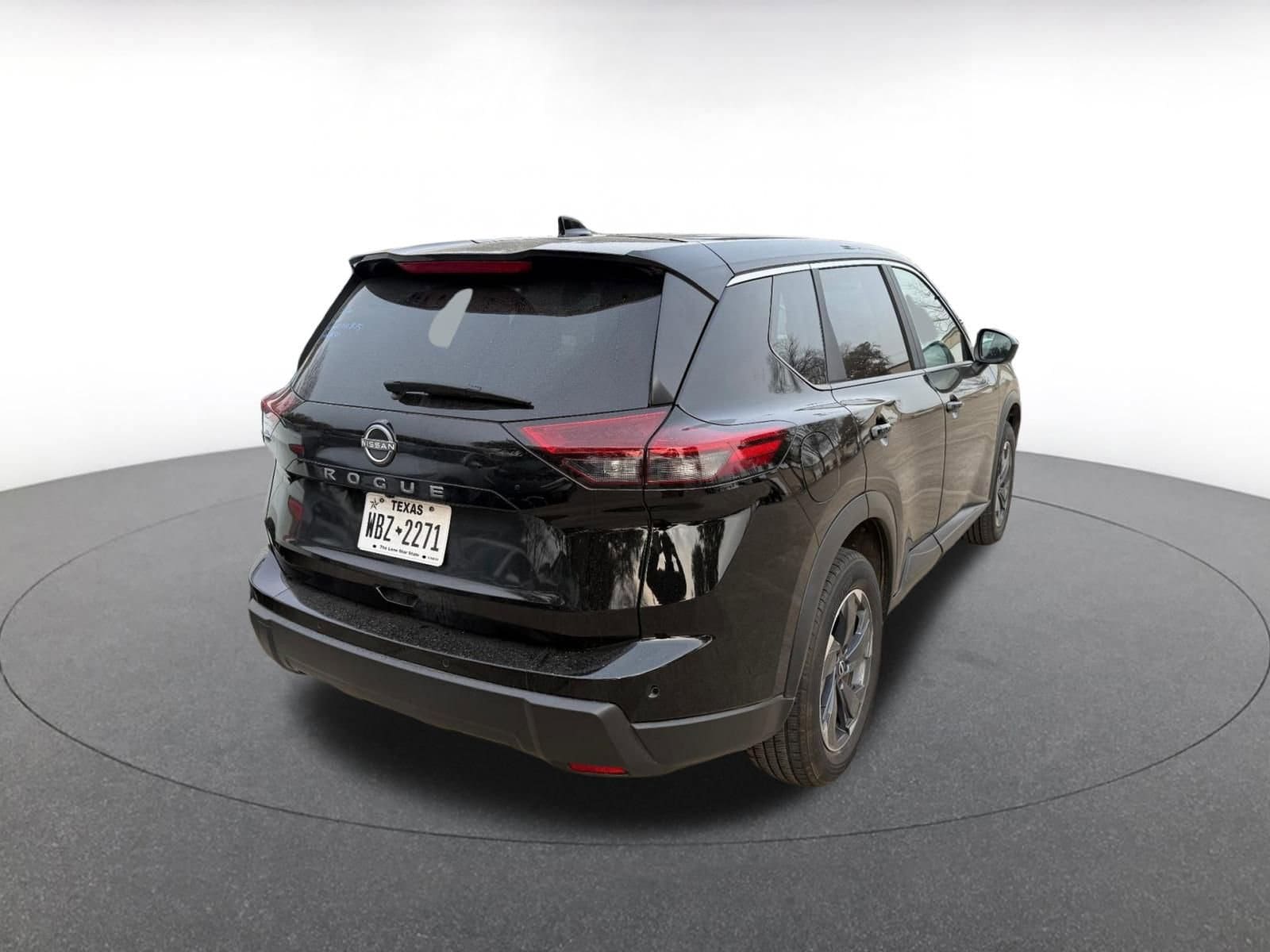 Thumbnail: 2025 Nissan Rogue - 4