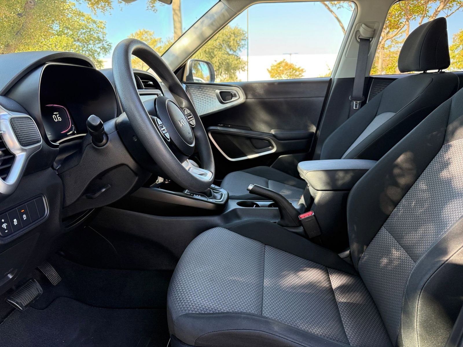 Thumbnail: 2024 Kia Soul - 27