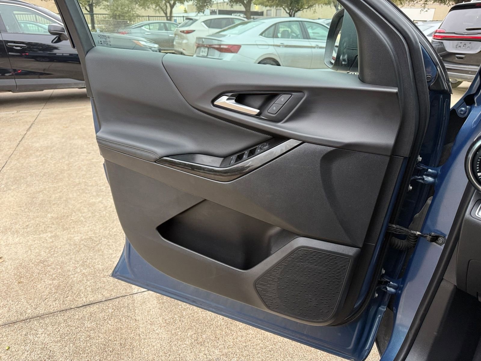 Thumbnail: 2025 Chevrolet Equinox - 20