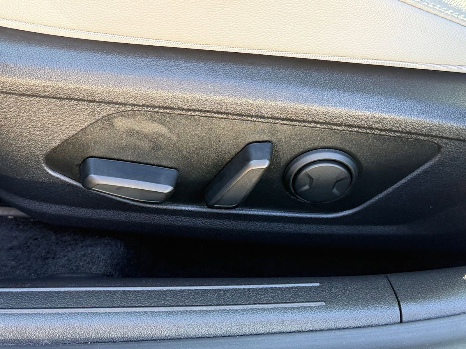 Thumbnail: 2025 Hyundai Elantra - 23