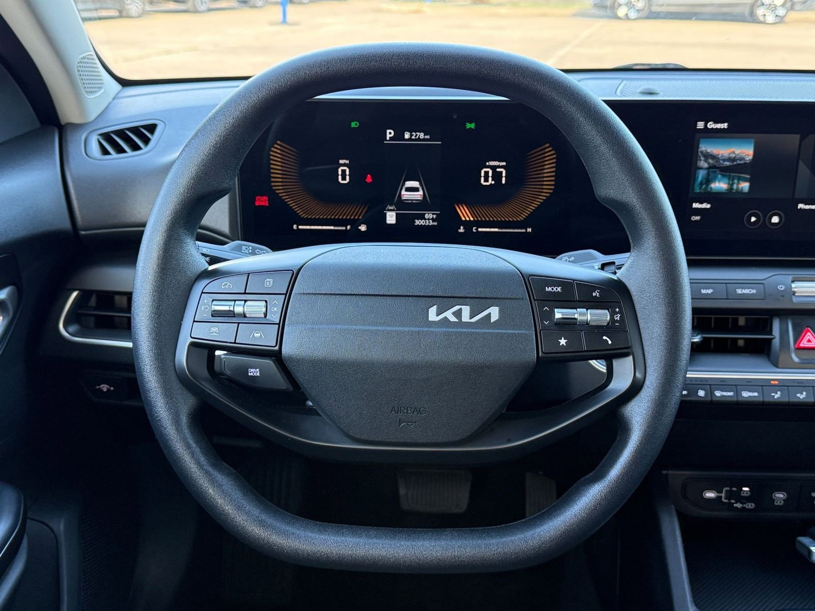 Thumbnail: 2025 Kia K4 - 31