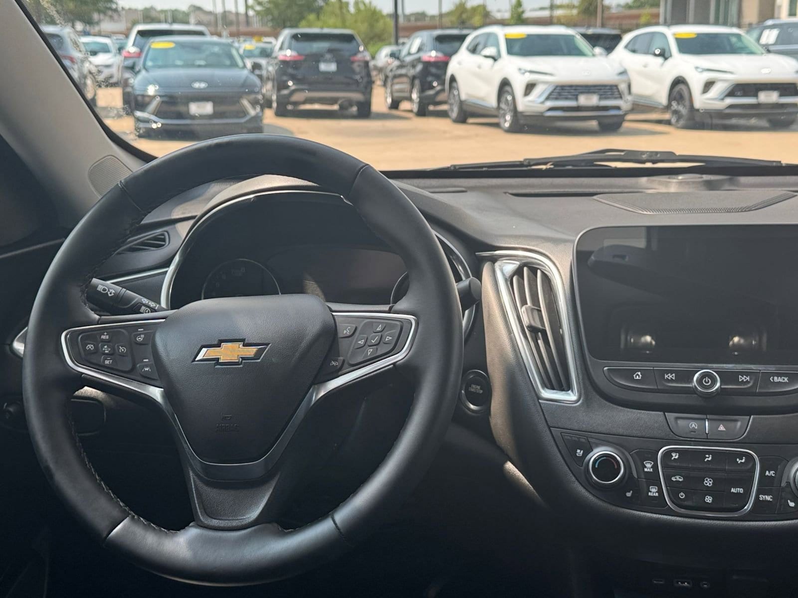 Thumbnail: 2024 Chevrolet Malibu - 34