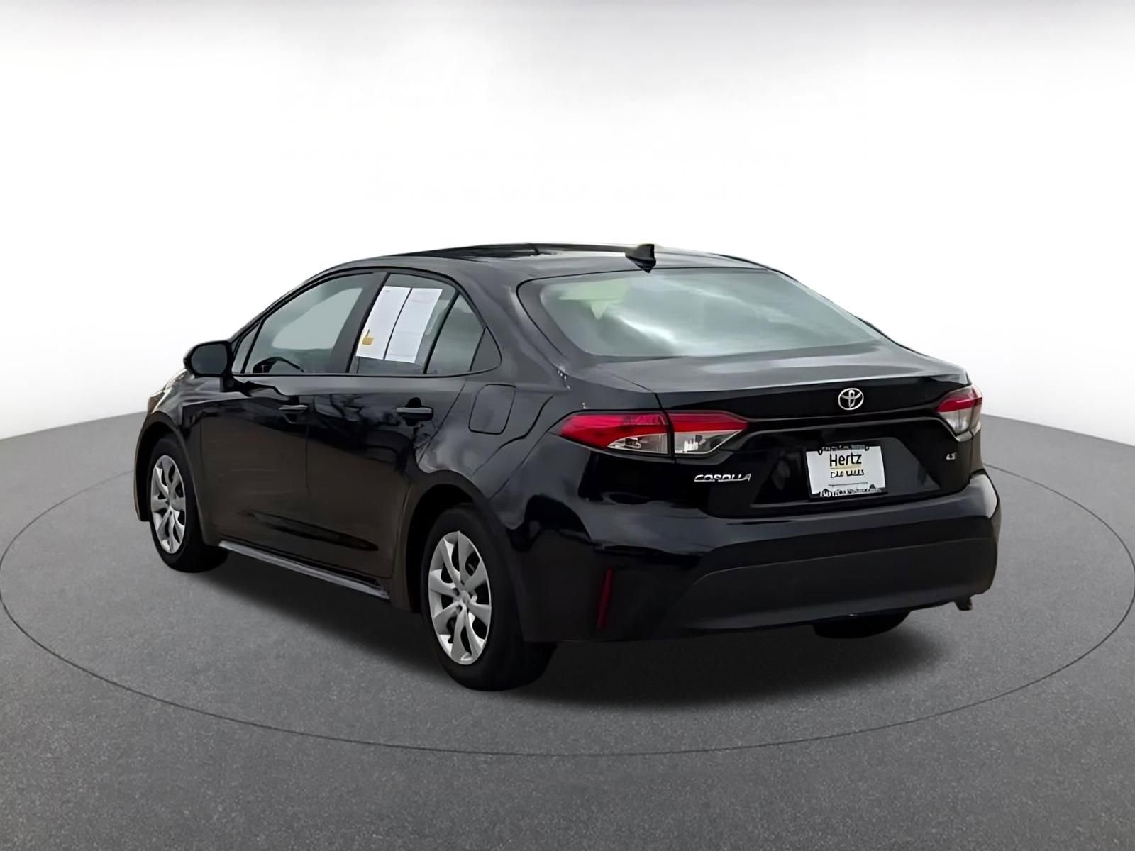 Thumbnail: 2025 Toyota Corolla - 11