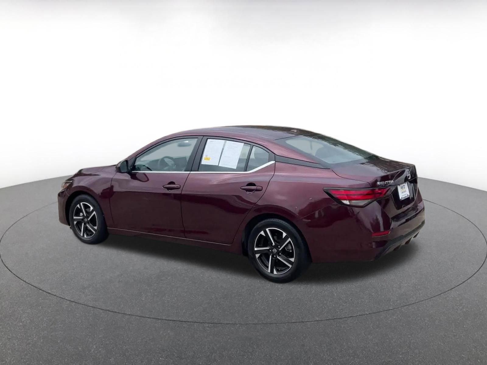Thumbnail: 2025 Nissan Sentra - 10