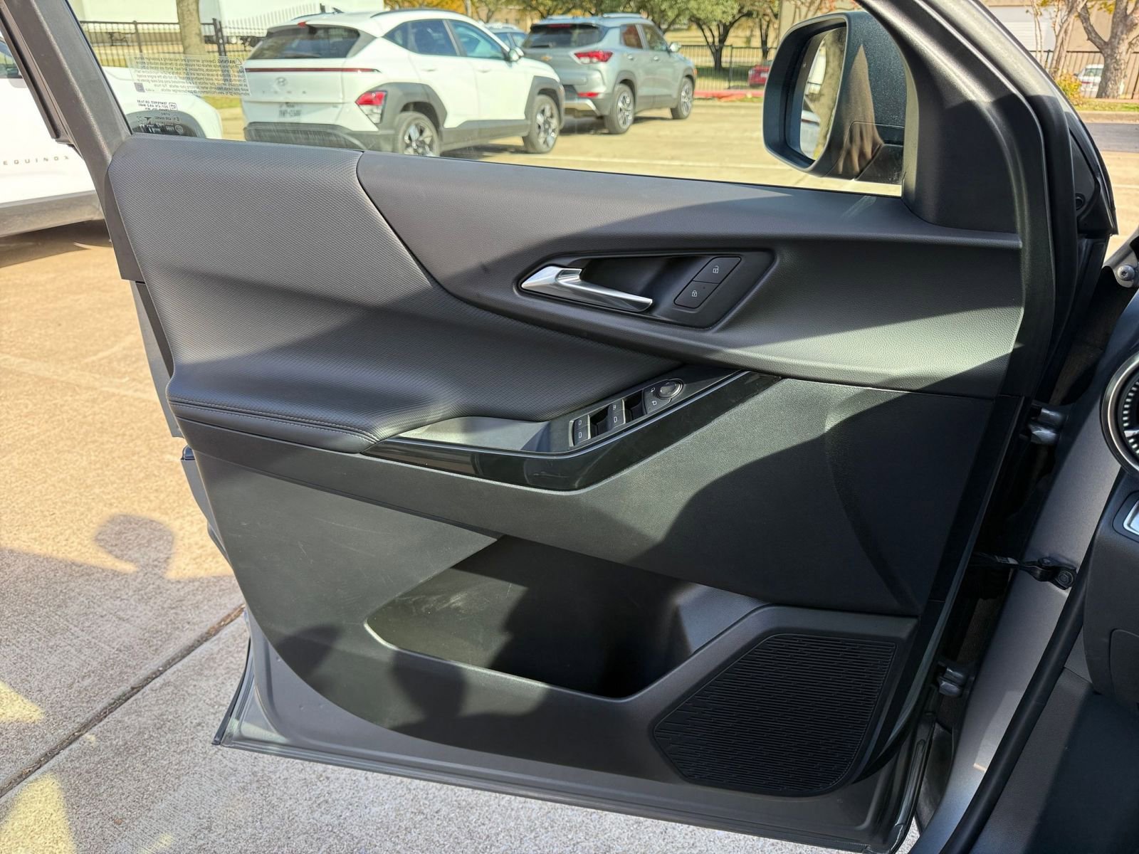 Thumbnail: 2025 Chevrolet Equinox - 20