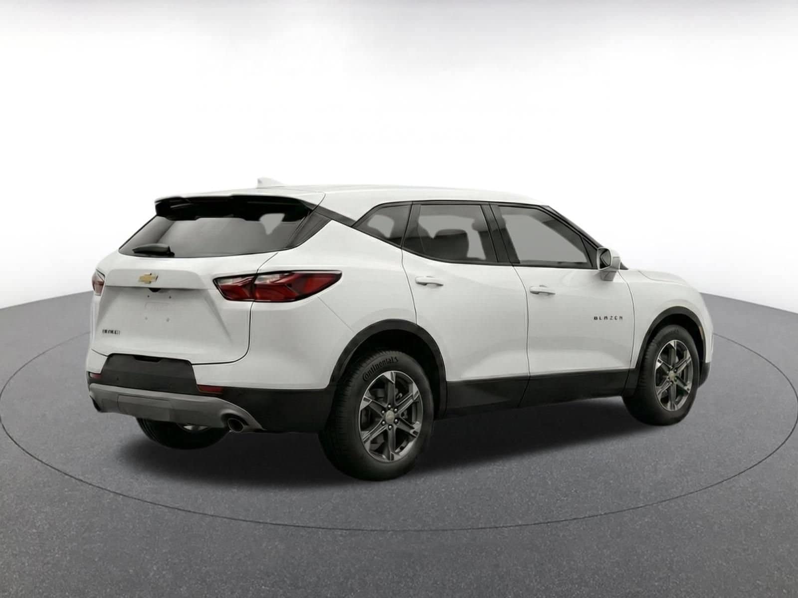 Thumbnail: 2026 Chevrolet Blazer - 9