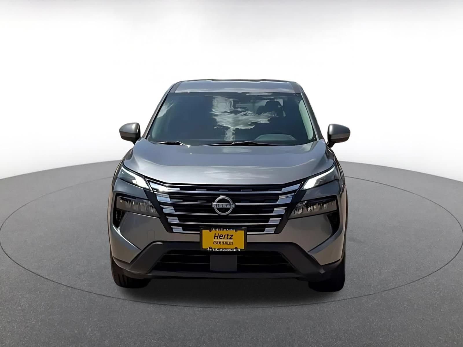 Thumbnail: 2025 Nissan Rogue - 4