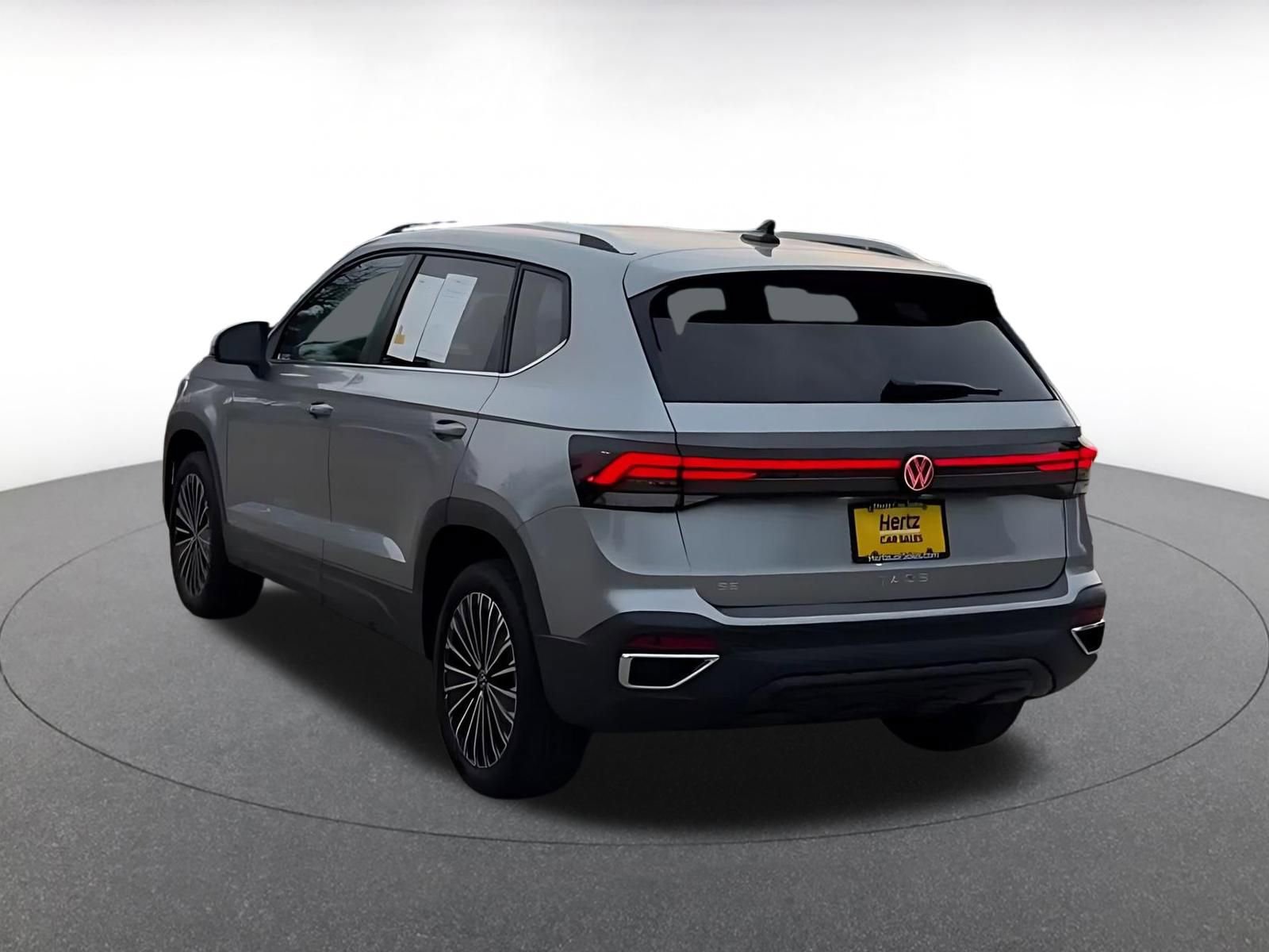 Thumbnail: 2025 Volkswagen Taos - 11