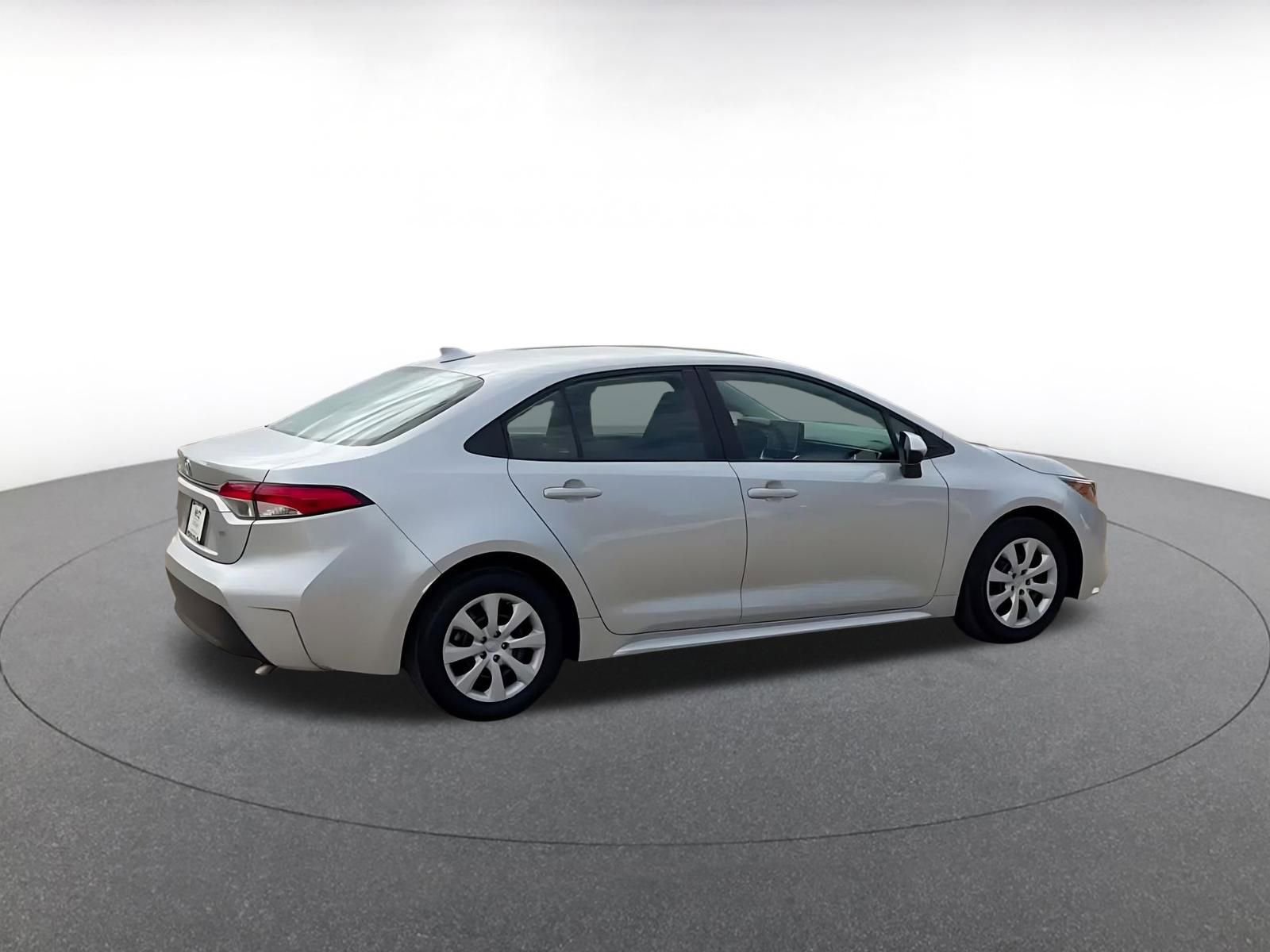 Thumbnail: 2025 Toyota Corolla - 15