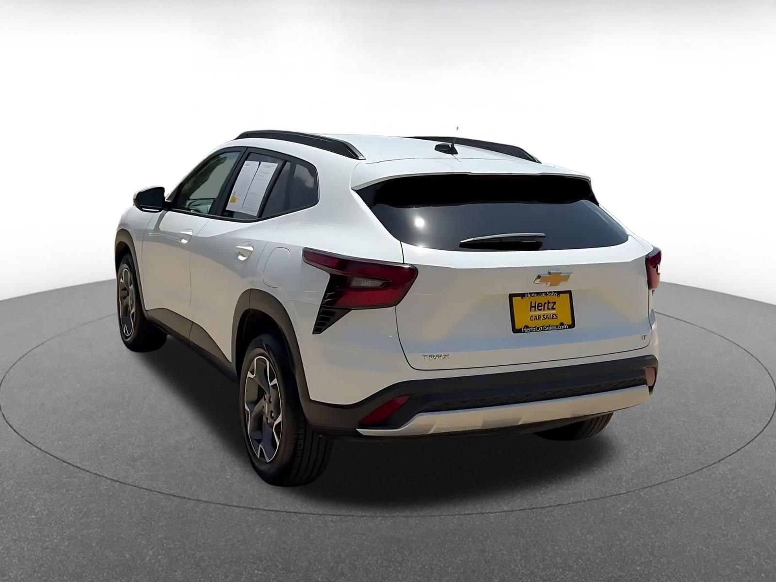 Thumbnail: 2025 Chevrolet Trax - 9