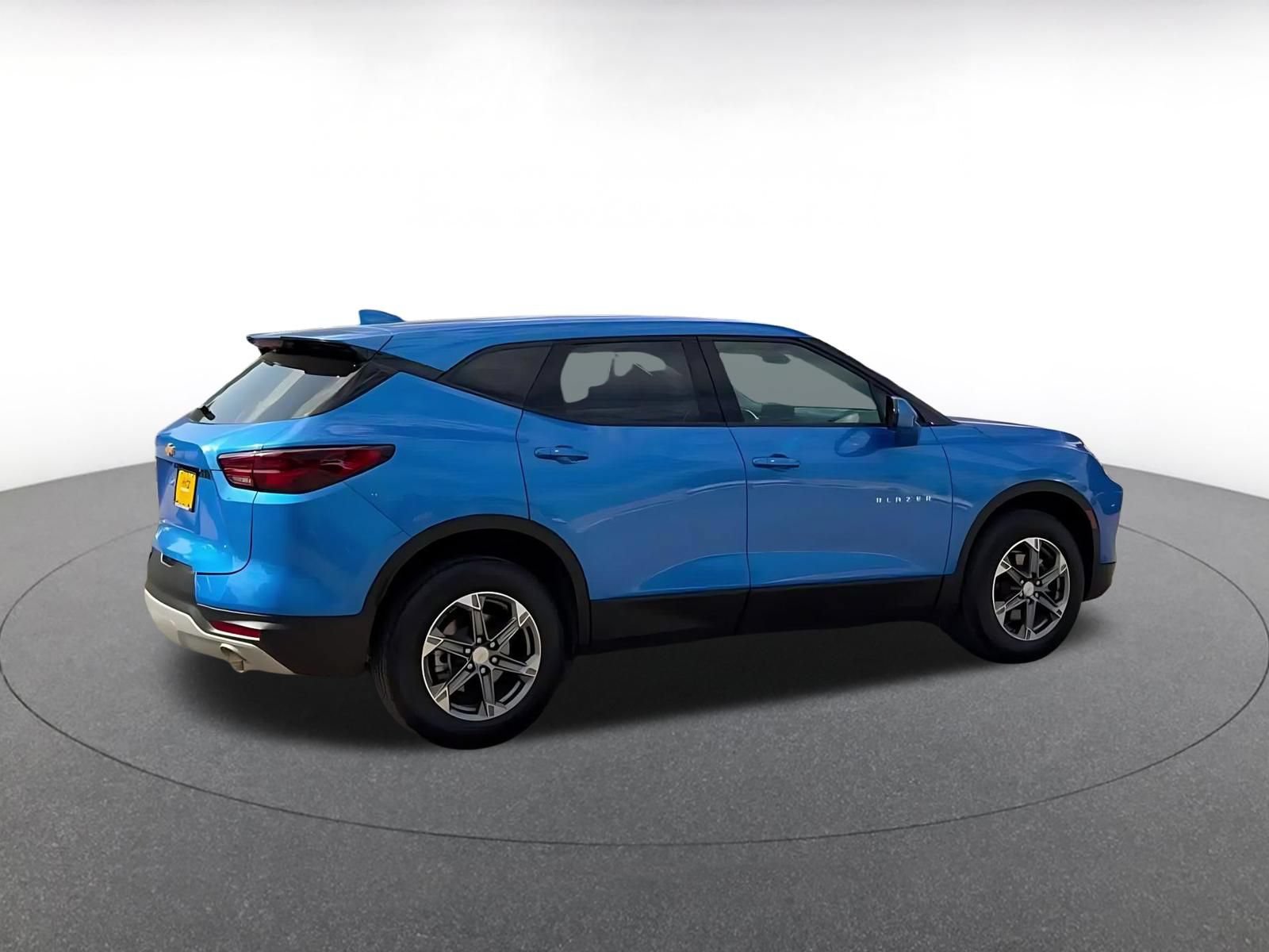 Thumbnail: 2025 Chevrolet Blazer - 15