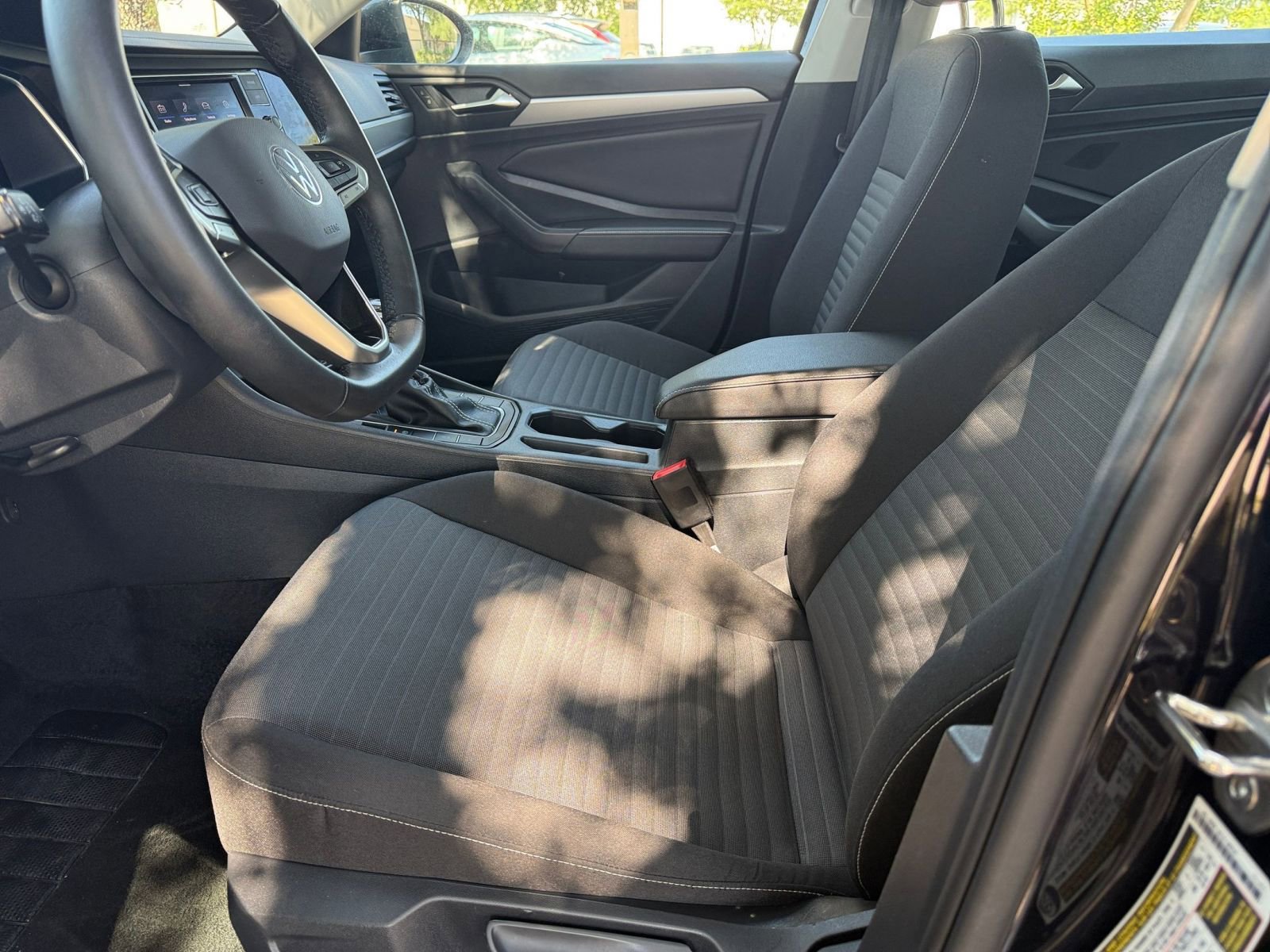 2024 Volkswagen Jetta S 27