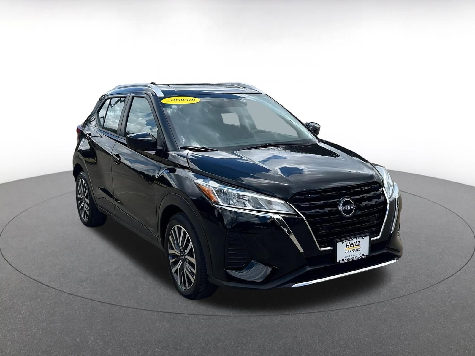 Thumbnail: 2024 Nissan Kicks - 1