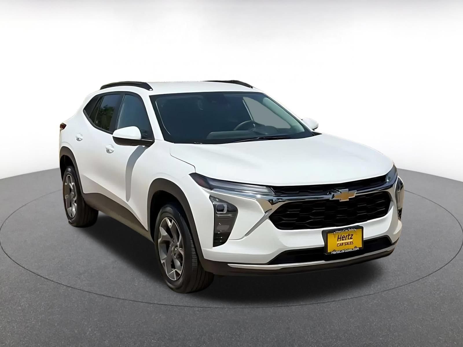 Thumbnail: 2025 Chevrolet Trax - 3