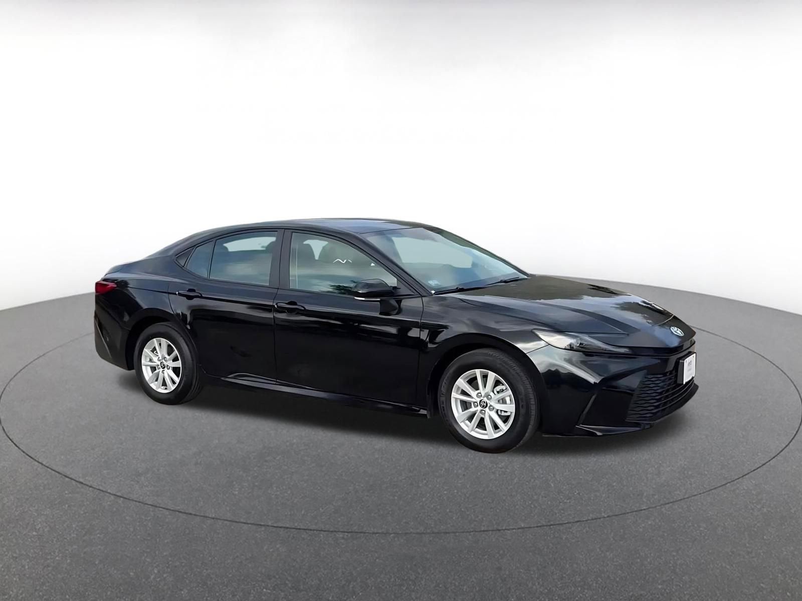 Thumbnail: 2025 Toyota Camry - 2