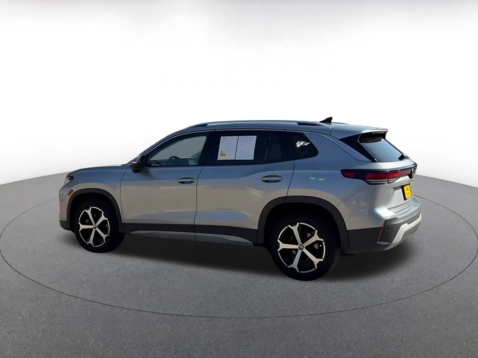 Thumbnail: 2026 Volkswagen Tiguan - 10