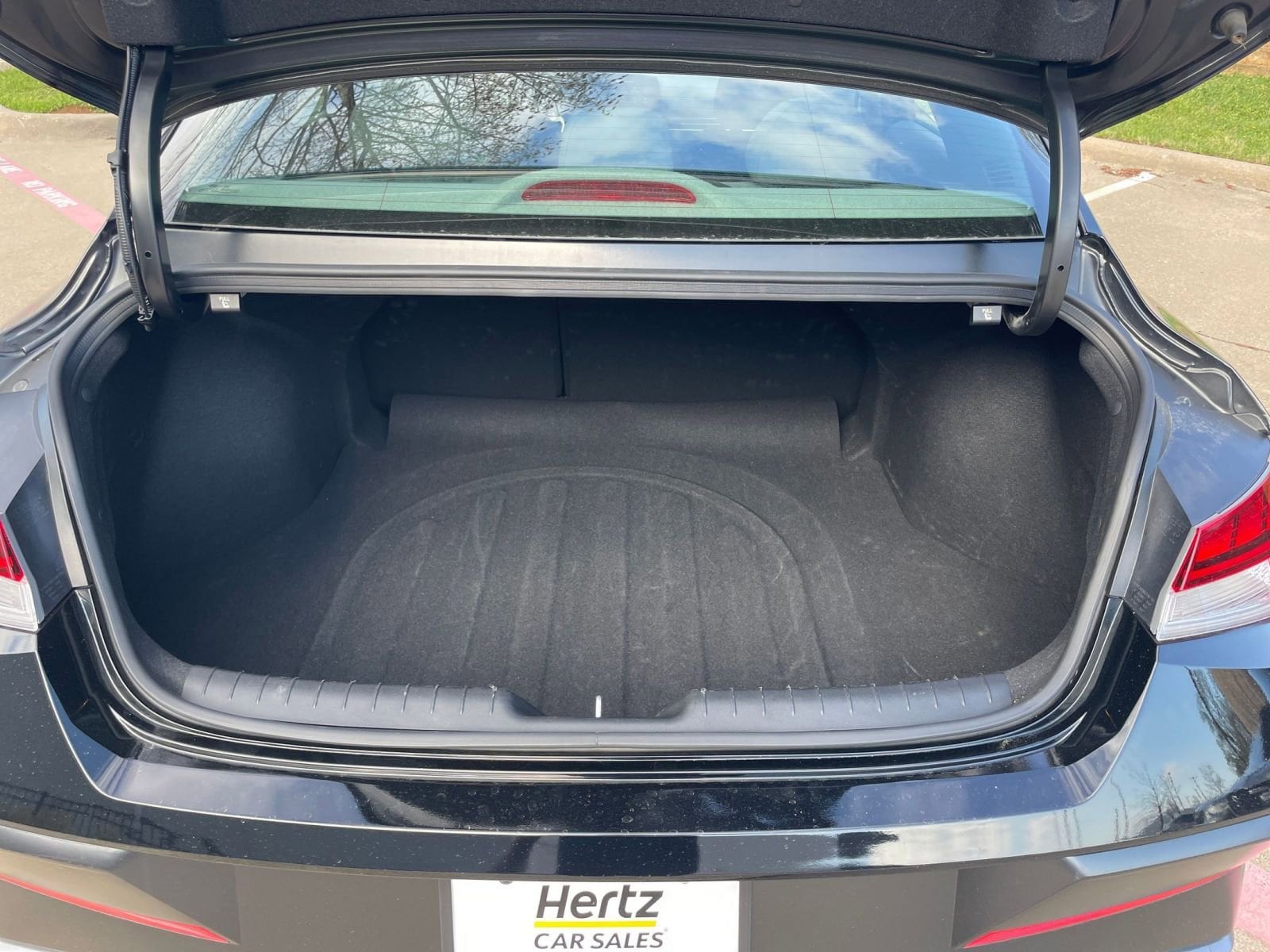 Thumbnail: 2025 Hyundai Elantra - 35