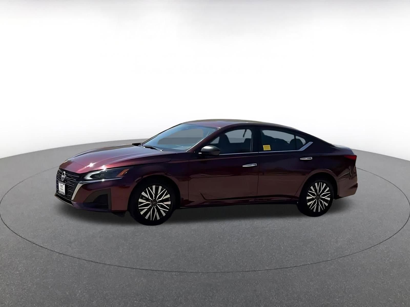 Thumbnail: 2025 Nissan Altima - 7