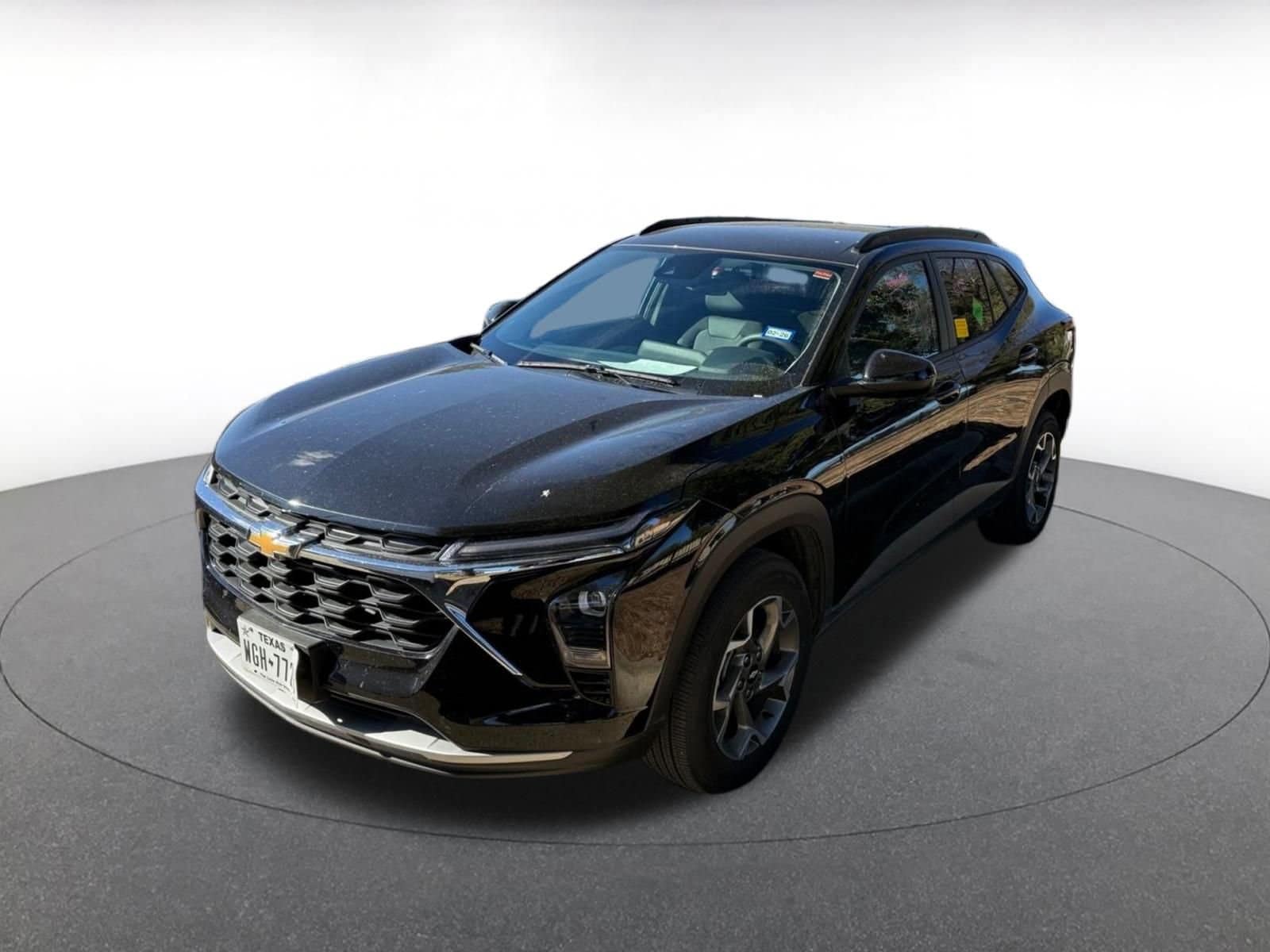 Thumbnail: 2025 Chevrolet Trax - 2