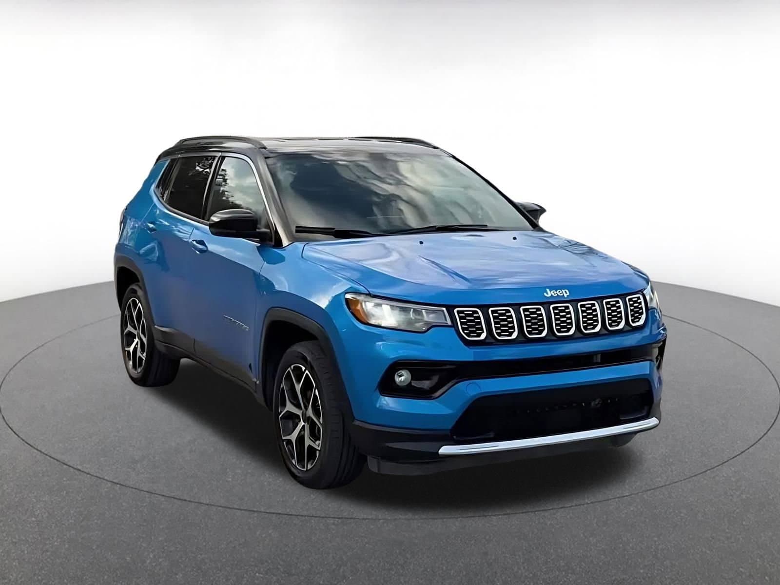 Thumbnail: 2025 Jeep Compass - 3
