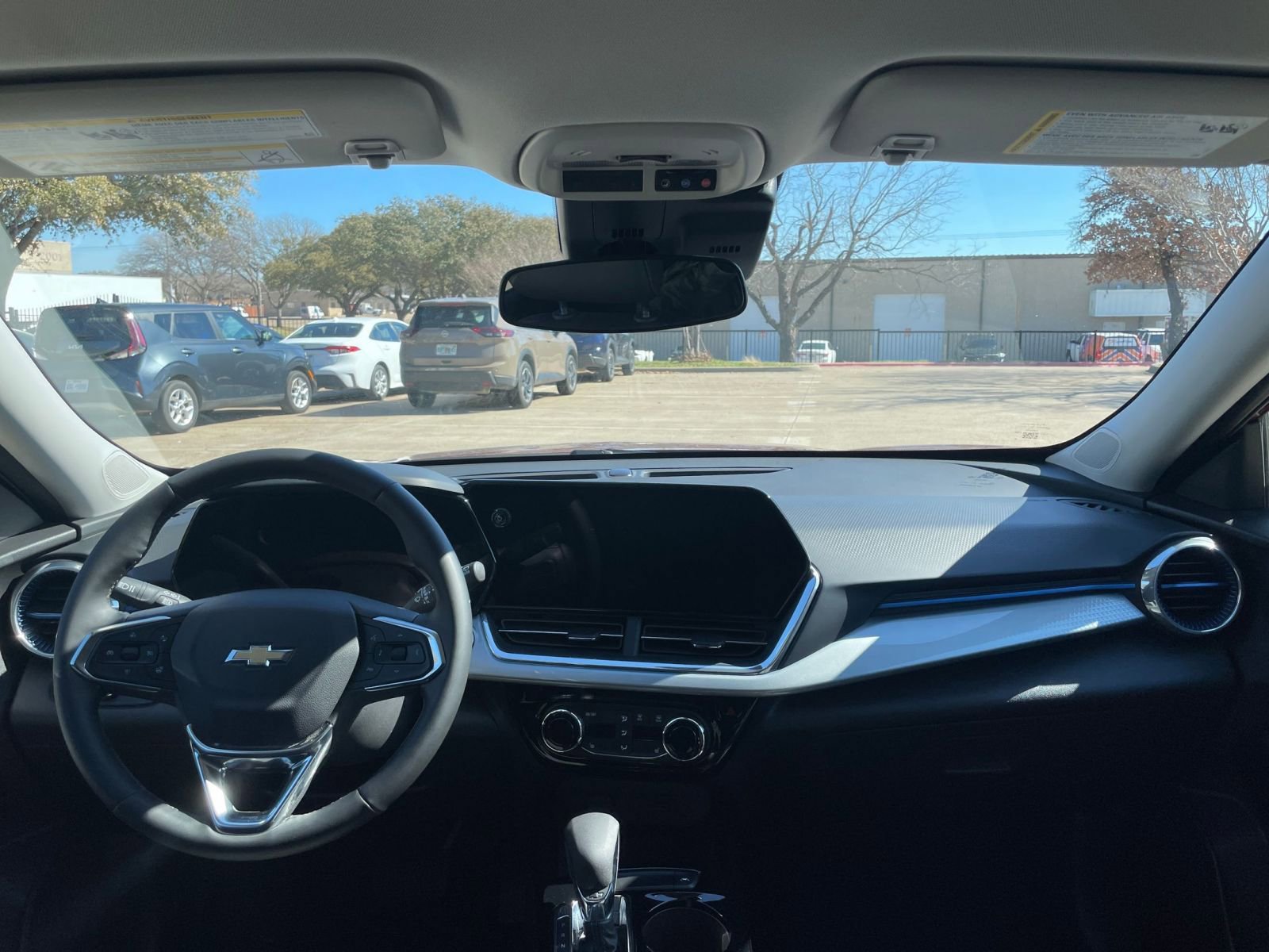 Thumbnail: 2025 Chevrolet Trax - 34