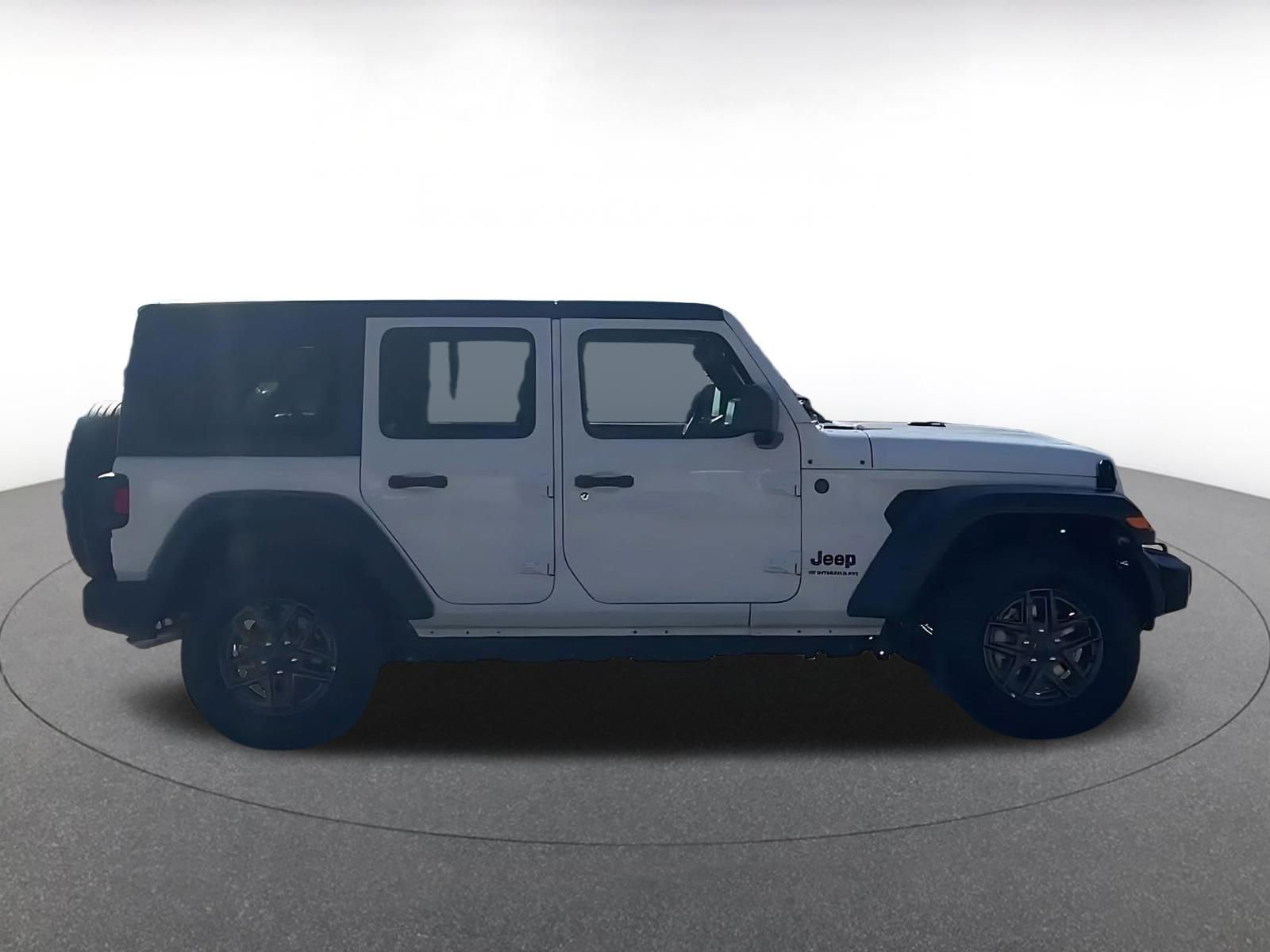 Thumbnail: 2025 Jeep Wrangler - 15