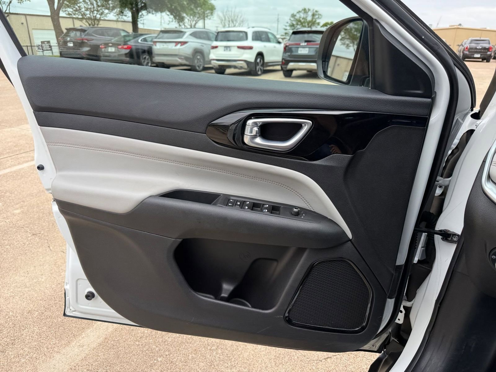 Thumbnail: 2025 Jeep Compass - 18