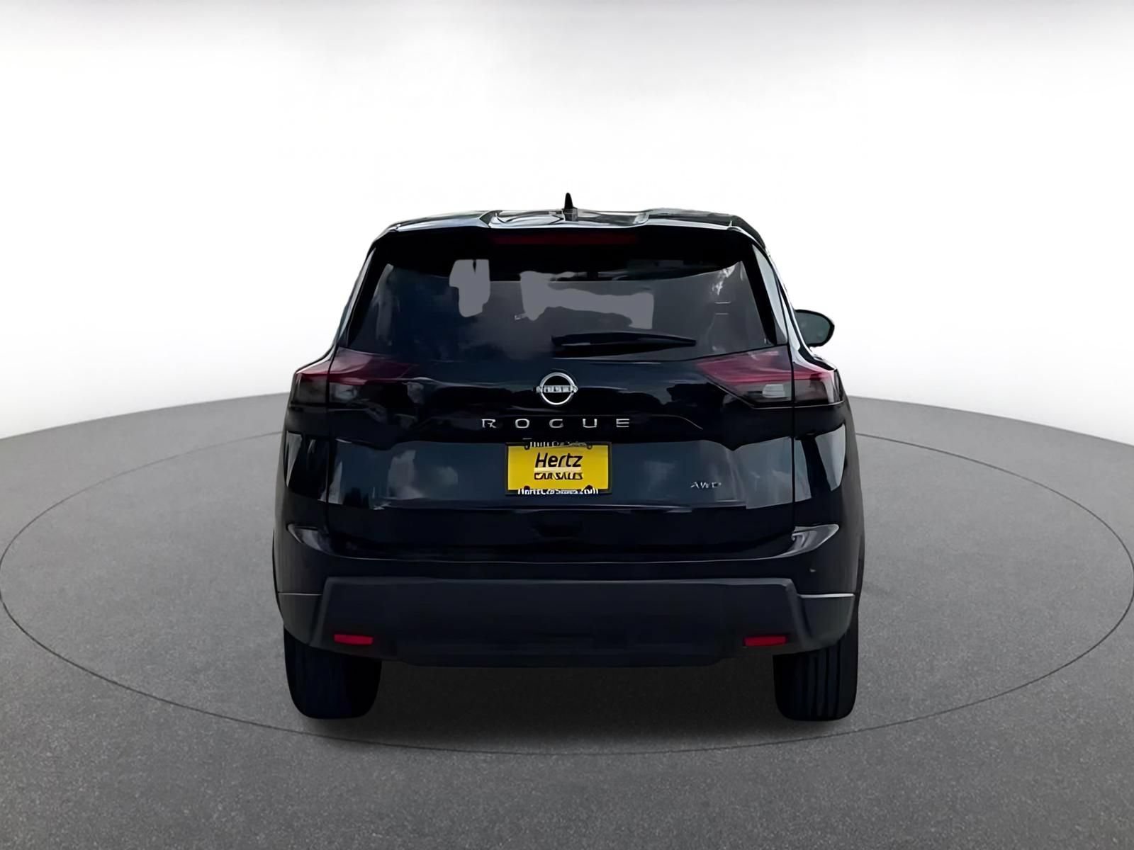 Thumbnail: 2026 Nissan Rogue - 12