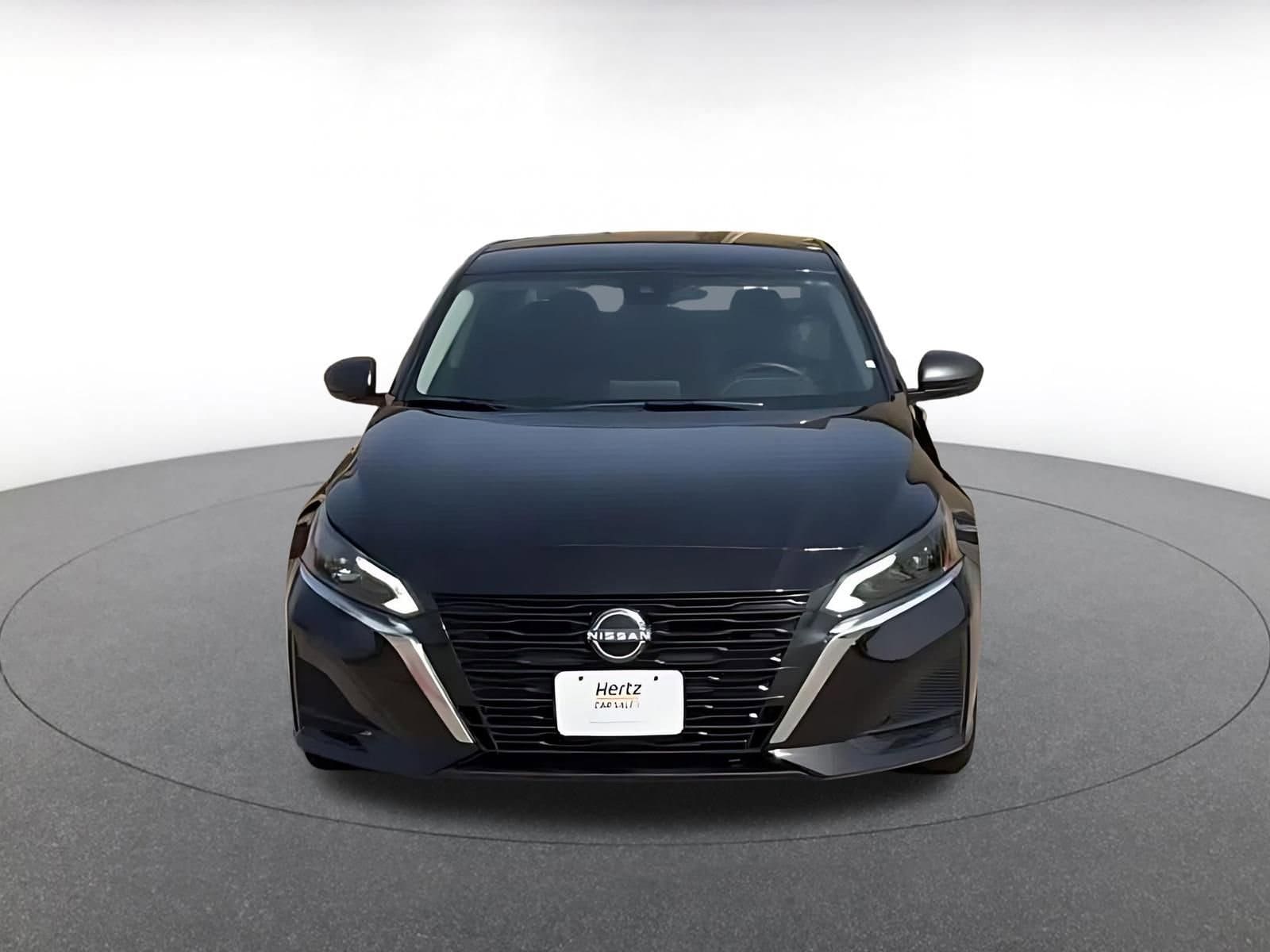 Thumbnail: 2025 Nissan Altima - 4