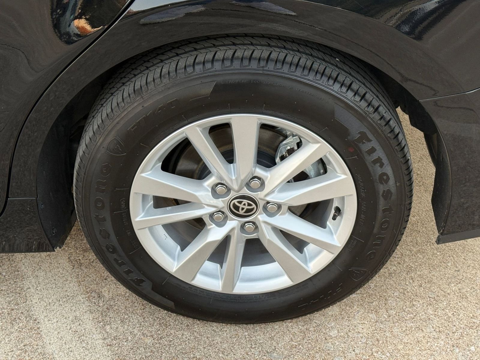 Thumbnail: 2025 Toyota Camry - 30