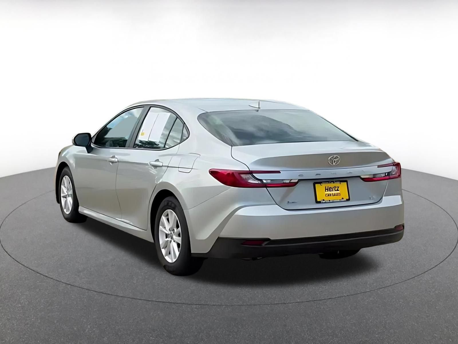 Thumbnail: 2025 Toyota Camry - 11