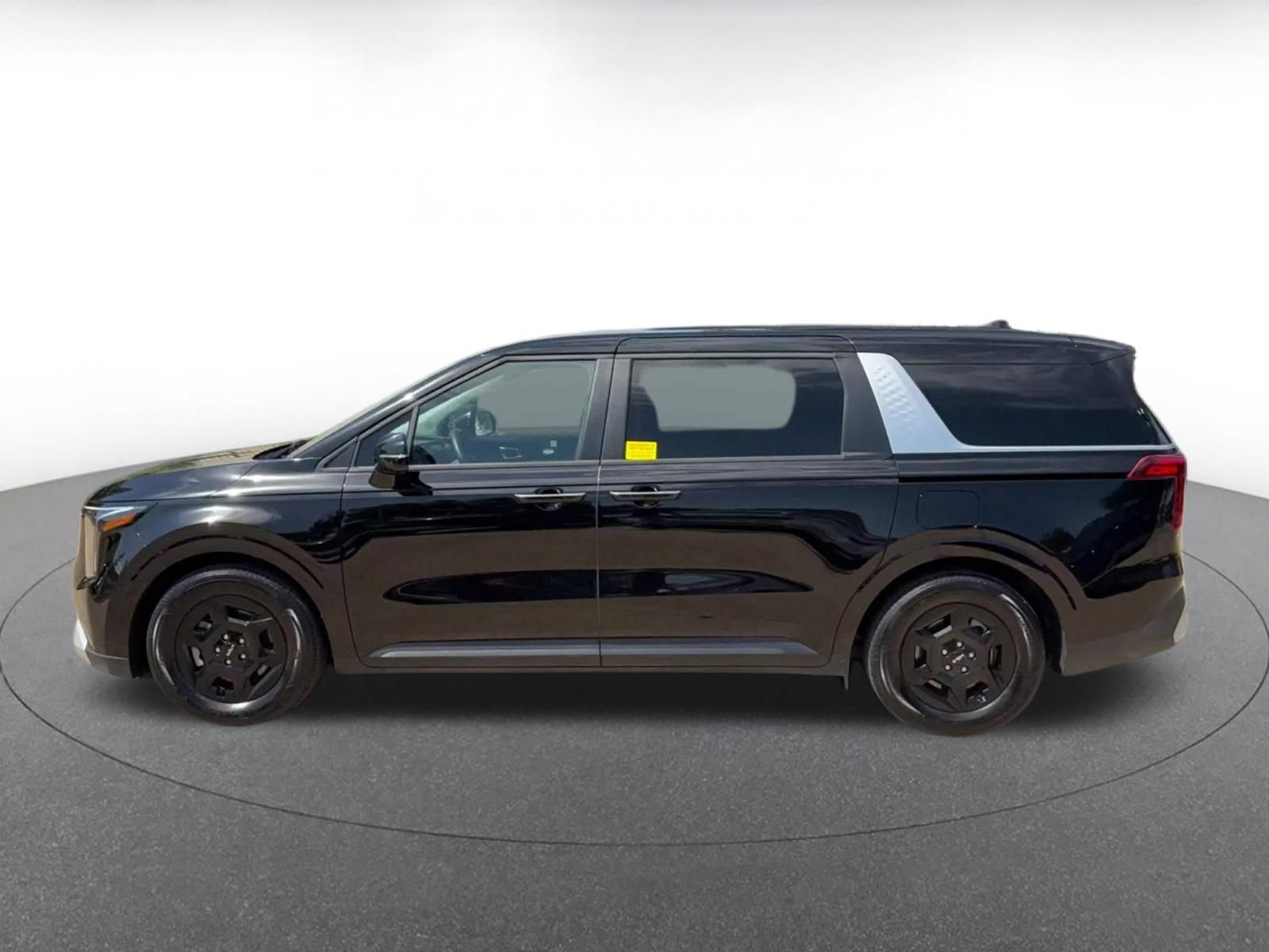 Thumbnail: 2026 Kia Carnival - 9