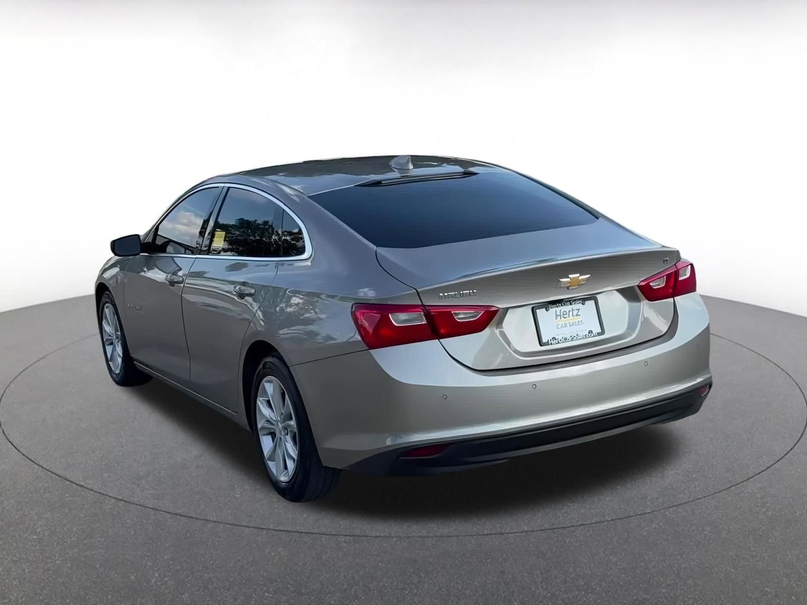 Thumbnail: 2024 Chevrolet Malibu - 11