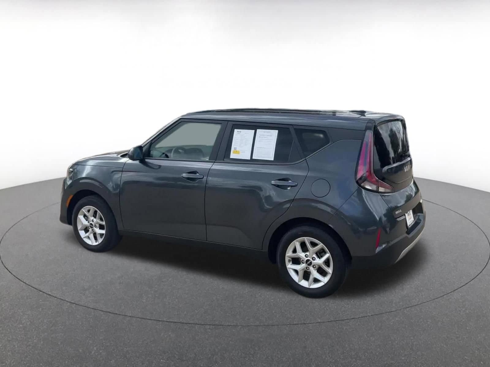 Thumbnail: 2025 Kia Soul - 10